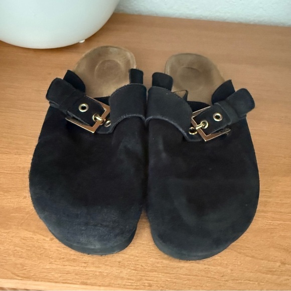 Alohas Black Suede Clogs Size 38 (US 7) - Picture 6 of 10